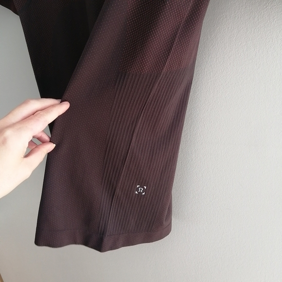 Lululemon Men's Metal Vent Tech Short Sleeve 2.0 in Magma Sequoia Ombre Small - Picture 8 of 16